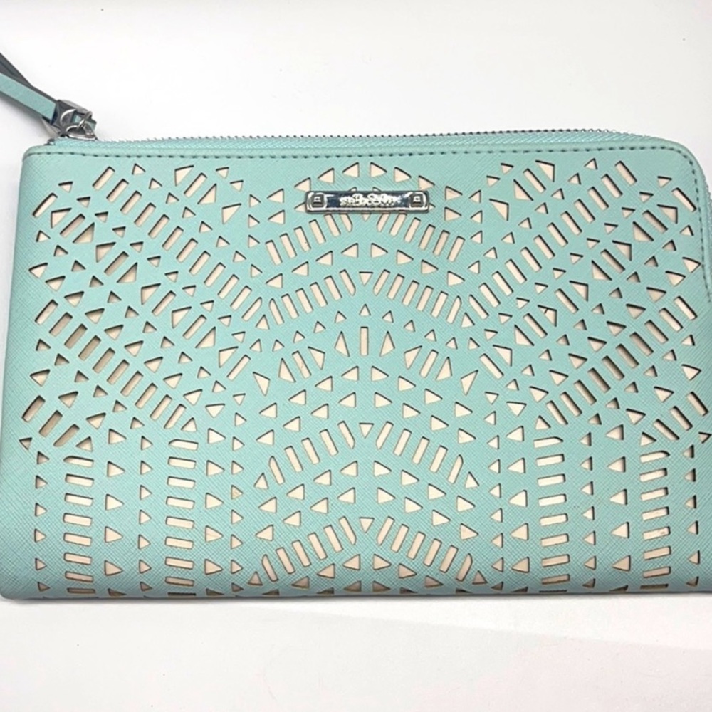 Stella and Dot mint green clutch NWOT